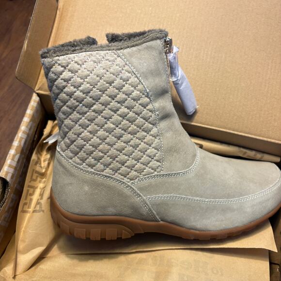 Propet Delaney Mid Zip Boots 6 NWT 6W Wide Quilted Tan Sand NWT Mid Calf Suede - Picture 7 of 8